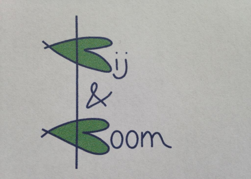 Bij En Boom Bed & Breakfast Драхтен Екстериор снимка
