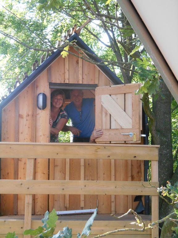 Bij En Boom Bed & Breakfast Драхтен Стая снимка