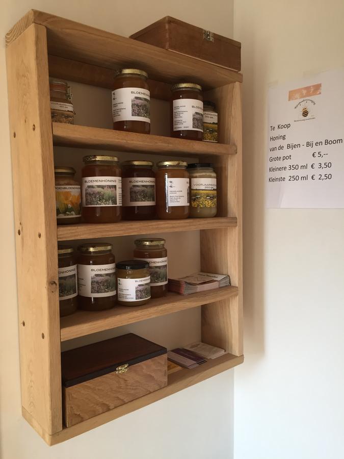 Bij En Boom Bed & Breakfast Драхтен Екстериор снимка